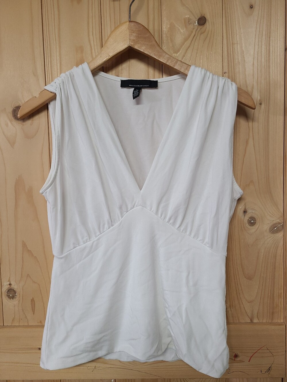 White House Black Market White Sleeveless V-Neck Camisole